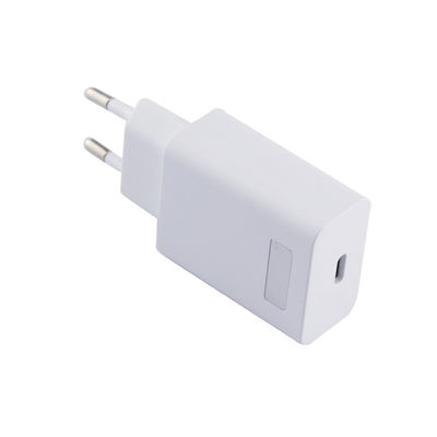 Portable Qualcomm Quick Charge 5V 9V 12V Universal Adapter 18W European Wall Charger